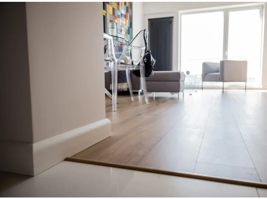 MD255 Listwa ścienna 6 l1006506 scaled lbox 885x660 ffffff